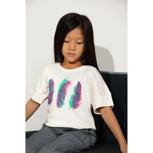 Firebird‎ Girls Three Feathers Graphic Tee Size 5T NWT ($46)